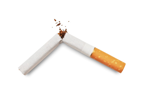 Depuis 1989, le Défi No Smoking®, méthode comportementale, a permis à un grand nombre de salariés de grandes entreprises en France de réussir un sevrage joyeux, sans substitut nicotinique. Les résultats sont très bons : un an après l’arrêt du tabac, plus de 50 % des stagiaires sont rééellement devenus non-fumeurs.