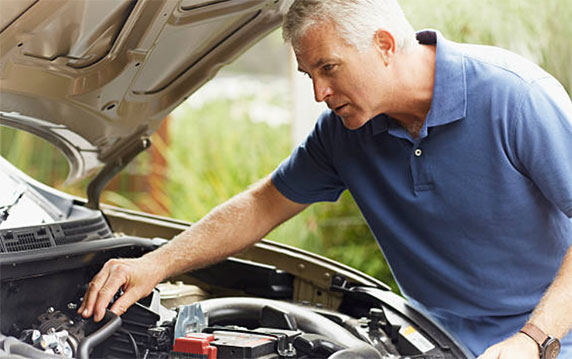 Il y a plusieurs signes qui indiquent qu'un moteur de voiture est mort ou en mauvais état. Voici quelques-uns des symptômes les plus courants :