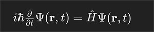  La forme temporelle de l'équation de Schrödinger prend en compte l'évolution temporelle des états quantiques. Elle est exprimée par la relation suivante :