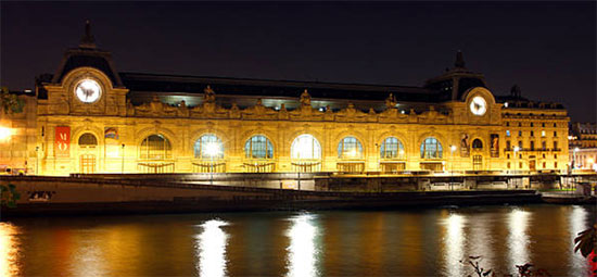 Le Musée d'Orsay est un musée national situé à Paris, en France. Célèbre pour sa collection d'art impressionniste et post-impressionniste, ainsi que pour sa riche sélection d'art décoratif, de sculpture et de photographie, il est installé dans une ancienne gare, la Gare d'Orsay, rénovée et convertie en musée dans les années 1980.